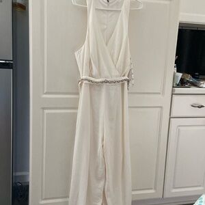 NWT size 18 wide ivory V-neck belted with decorative stones race back jumpsuit